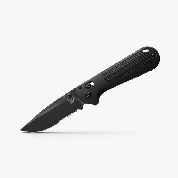 Benchmade Redoubt® | Black Grivory® | Drop-point Black Cerakote CPM-D2