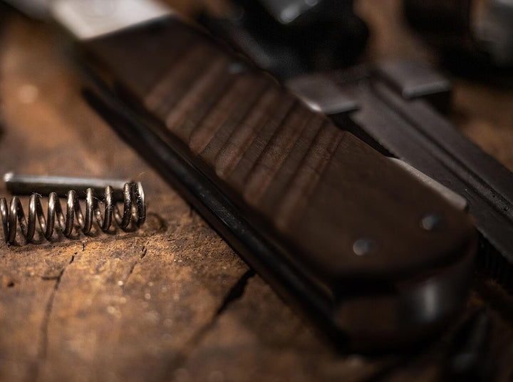 Boker Lockback Sculpted Walnut Wood Damascus - Knives.mx