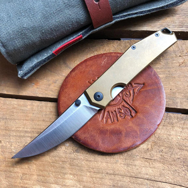 Giant Mouse ACE Brass Clyde Satin Elmax - Knives.mx