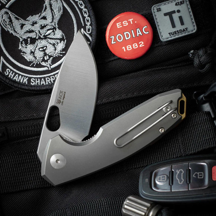 Giant Mouse ACE Tribeca Titanium Satin Magnacut - Knives.mx