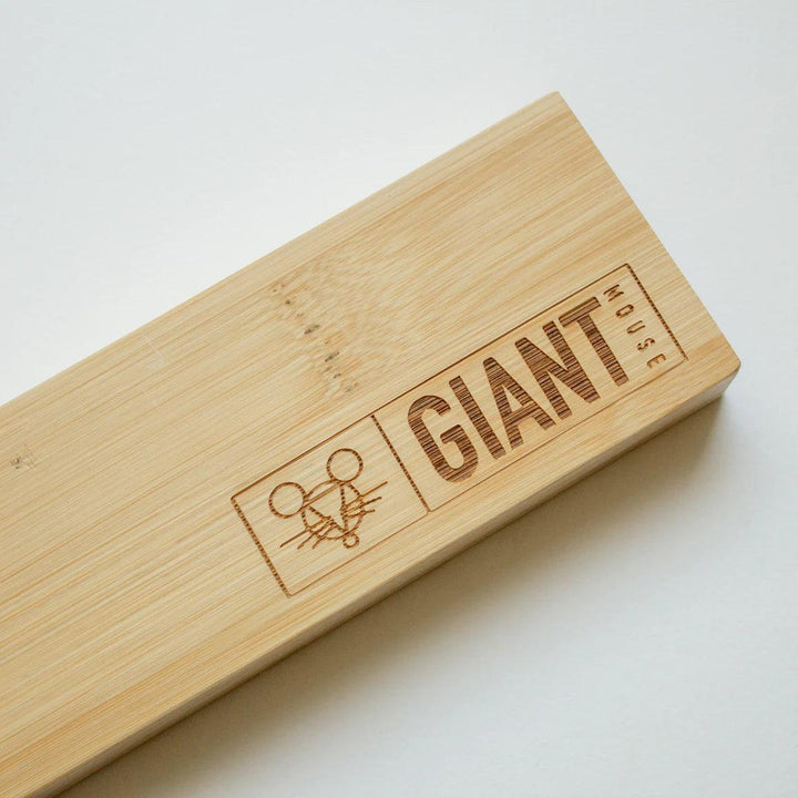 Giant Mouse Bamboo Magnet Knife Bar - Knives.mx