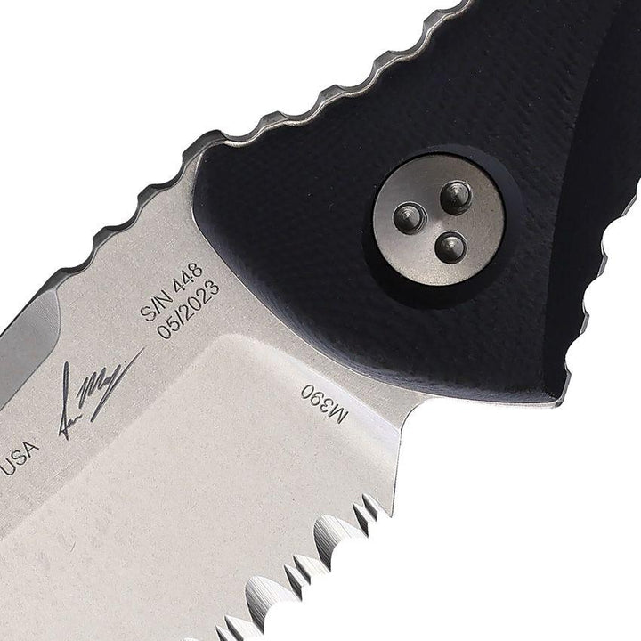 Microtech Socom Alpha Mini Warcom Black G10 Stonewash Serrated Wharncliffe Bohler M390 - Knives.mx