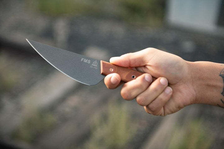 TOPS Knives Frog Market Special Tan Canvas Micarta Tungsten Cerakote 1095HC - Knives.mx