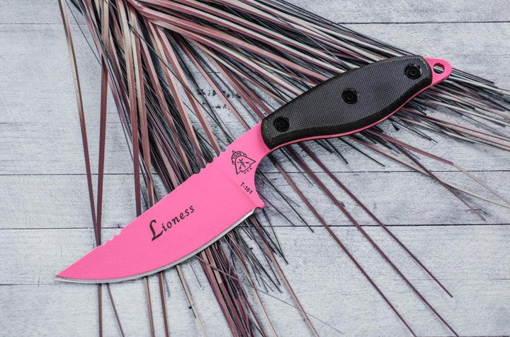 TOPS Knives Lioness Black G10 Pink Cerakote Coated 1095HC - Knives.mx