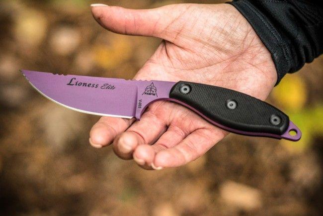 TOPS Knives Lioness Elite Black G10 Wild Purple Cerakote Coated 1095HC - Knives.mx