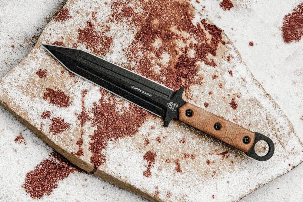 TOPS Knives Modern Gladius Tan Canvas Micarta Black Traction Coating 1095HC - Knives.mx
