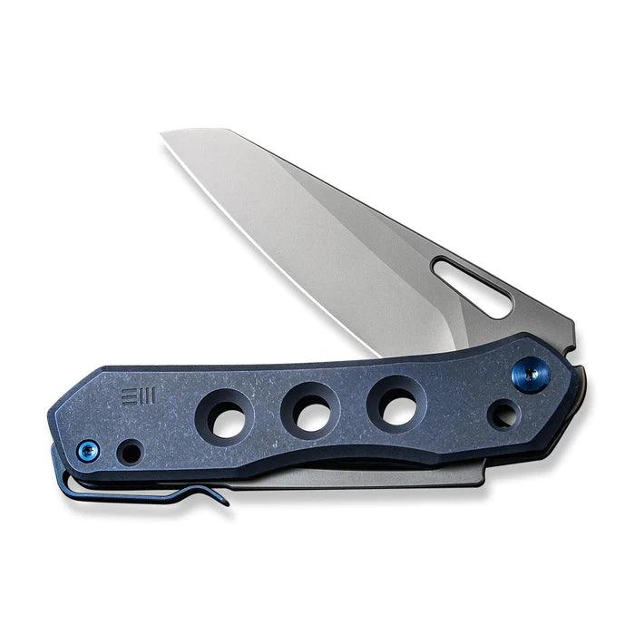 We Knife Co Ltd Vision R Superlock Blue 6AL4V Titanium Silver Bead Blasted Reverse Tanto CPM 20CV - Knives.mx