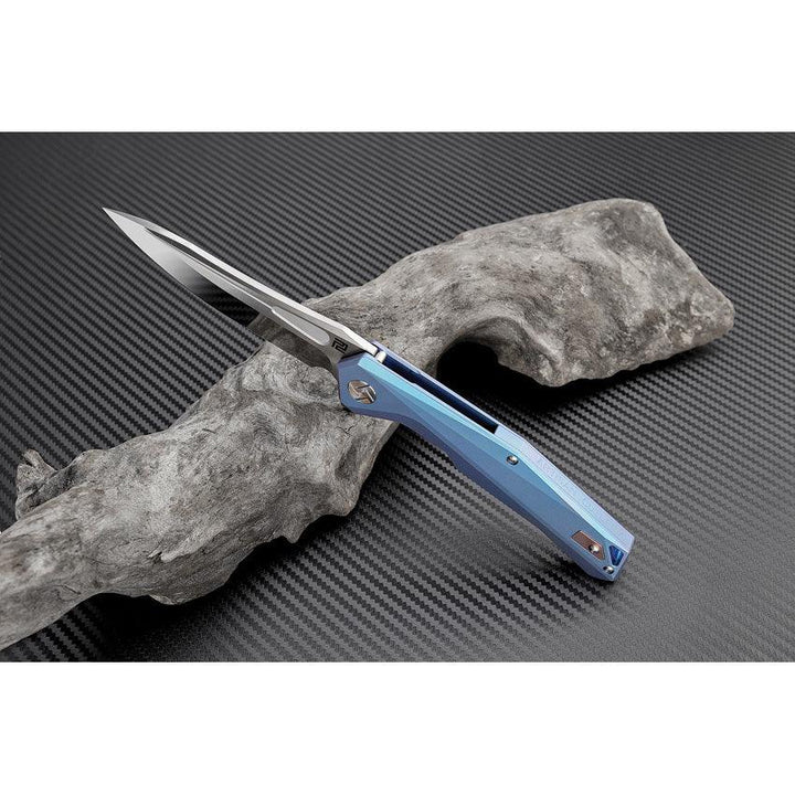 Artisan Cutlery Zumwalt Framelock Blue Anodized Titanium Satin S35VN - Knives.mx