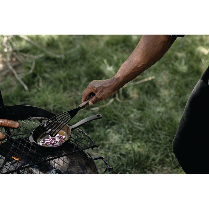 Barebones Living Cast Iron Skillet 6in - Knives.mx