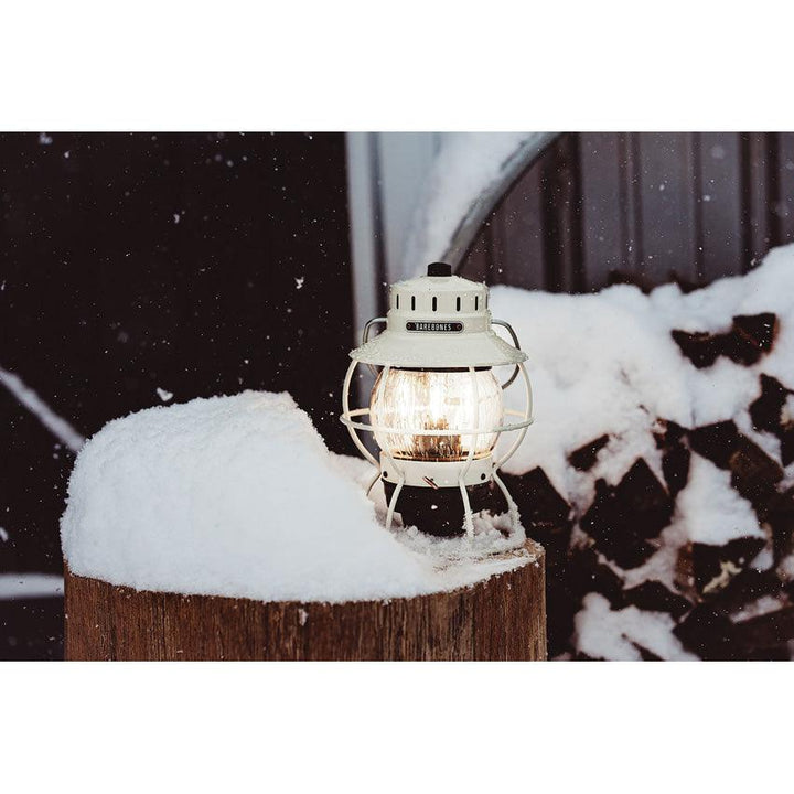 Barebones Living Railroad Lantern Vintage White - Knives.mx