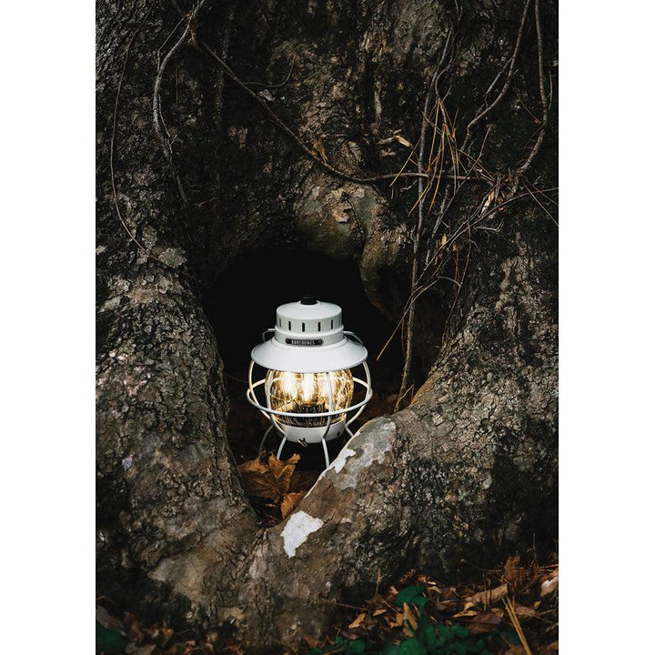 Barebones Living Railroad Lantern Vintage White - Knives.mx