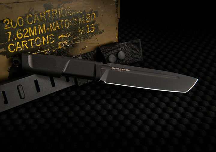 Extrema Ratio Giant Mamba All Black Forprene Bohler N690 - Knives.mx