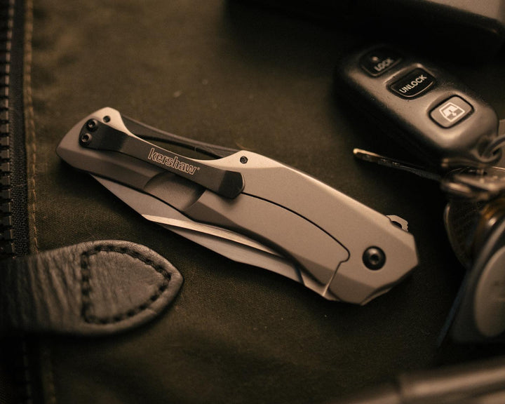 Kershaw Collateral Framelock Gray TiNi Stainless w CF satin 8Cr13MoV - Knives.mx