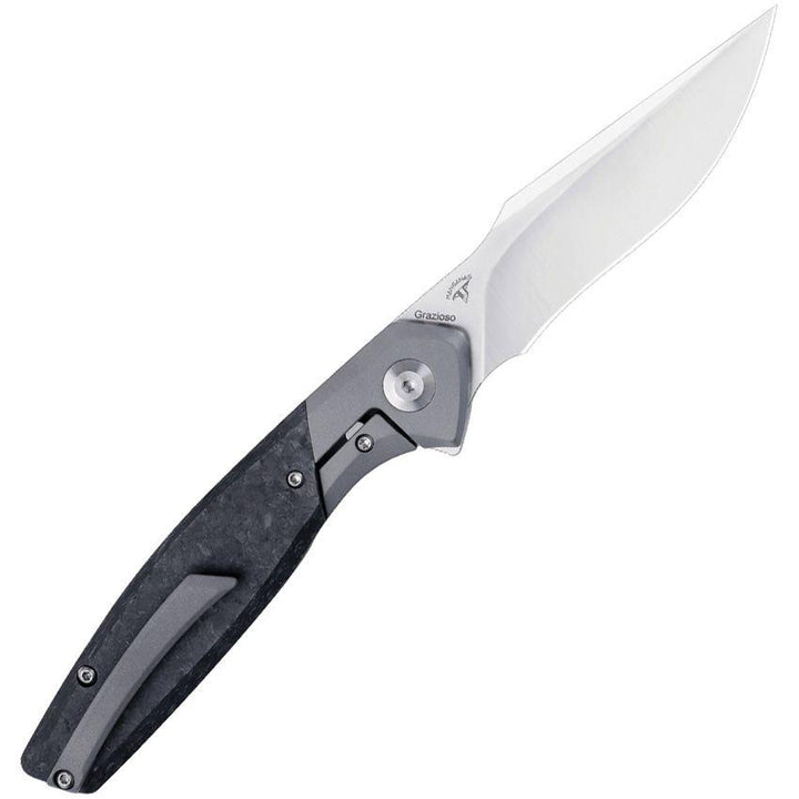 Kizer Cutlery Grazioso Framelock Gray Titanium w CF Inlay Satin 20CV - Knives.mx