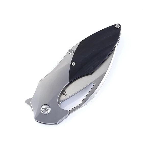 Kizer Cutlery Megatherium Carbon Fiber Titanium Black&Gray Stonewash CPM-S35VN - Knives.mx