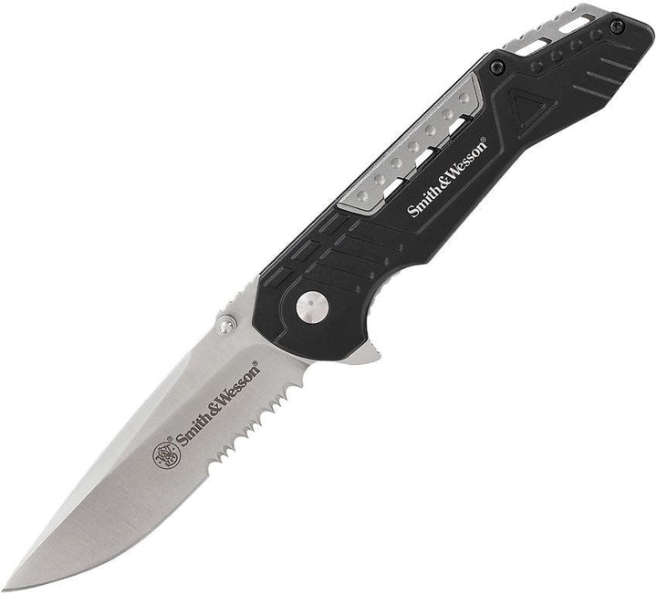 Smith & Wesson Linerlock Black & Silver Satin Serrated - Knives.mx