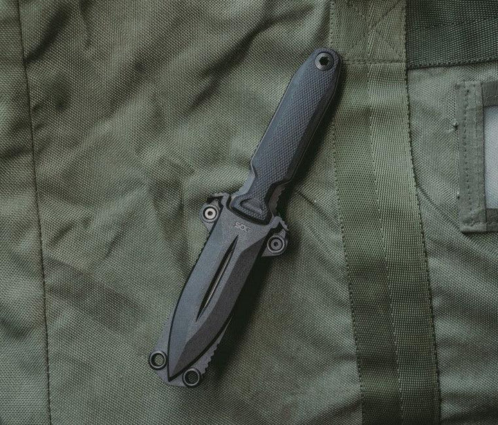 SOG Pentagon FX Covert Blackout G10 TiNi Coated S35VN - Knives.mx