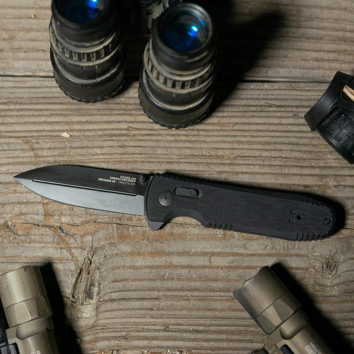 SOG Pentagon XR Lock Blackout G10 Black Titanium Nitride Spear Point CRYO CTS XHP - Knives.mx