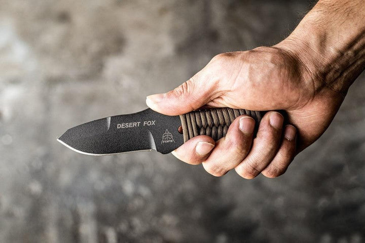 TOPS Knives Desert Fox Paracord Wrap Tactical Gray 1095HC - Knives.mx