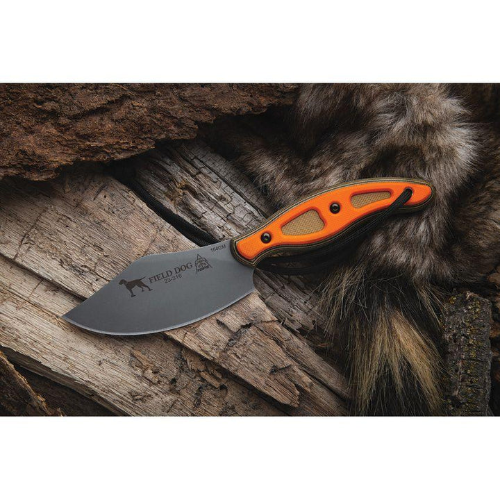 TOPS Knives Field Dog Tan/Black w/Orange G10 Insert Tumble 154cm - Knives.mx