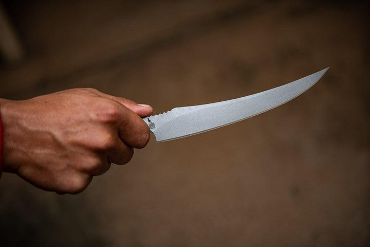 TOPS Knives Filet Tan/Black SureTouch G10 Tumble 154CM - Knives.mx