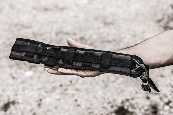 TOPS Knives Prather War Bowie Black Linen Micarta Rocky M Tread Black Coating 1095HC - Knives.mx