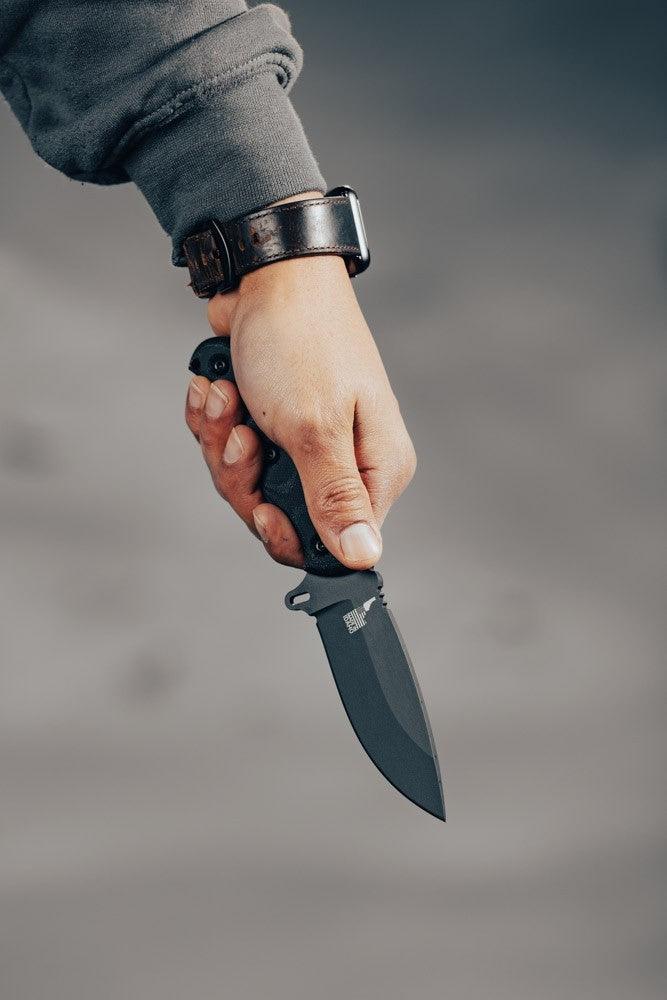 TOPS Knives Silent Hero 4 Black Canvas Micarta Sniper Gray 1095HC - Knives.mx