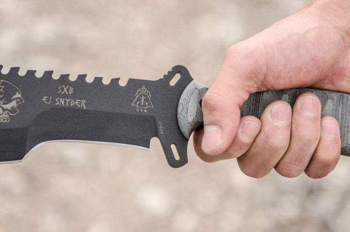 TOPS Knives Skullcrushers Xtreme Blade Black Linen Micarta Rocky M Coating 1095HC - Knives.mx