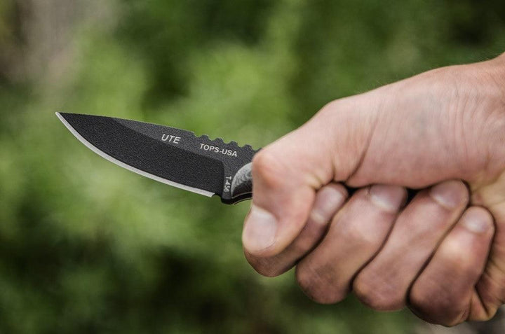 TOPS Knives UTE-Utility Tool Edged Black Linen Micarta Black Coating 1095HC - Knives.mx