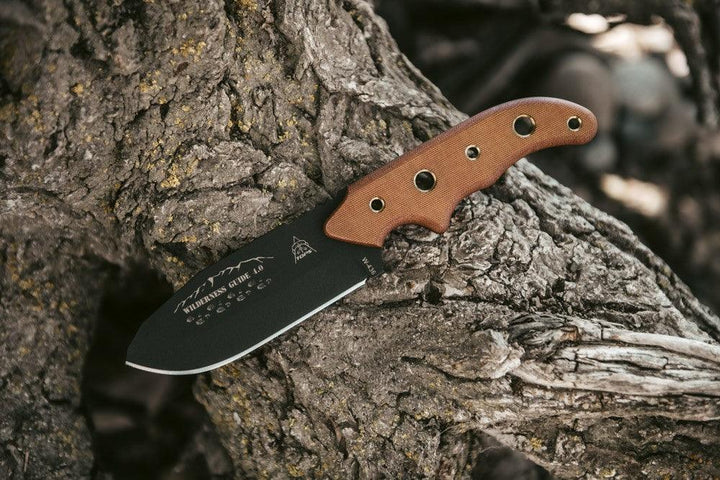 TOPS Knives Wilderness Guide 4.0 Tan Canvas Micarta Black Traction Coating 1095HC - Knives.mx