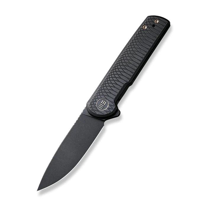 We Knife Charith Framelock Black Ripple 6AL4V Titanium Stonewashed CPM 20CV - Knives.mx