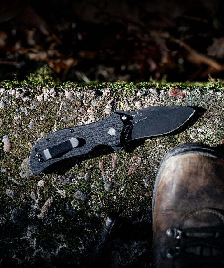 Zero Tolerance Linerlock A/O Black G10 DLC coated CPM S30V - Knives.mx